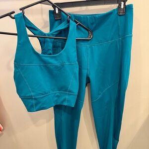 HEY GIRL RUN activewear set